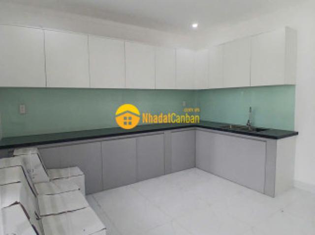 Nhà mặt phố bán