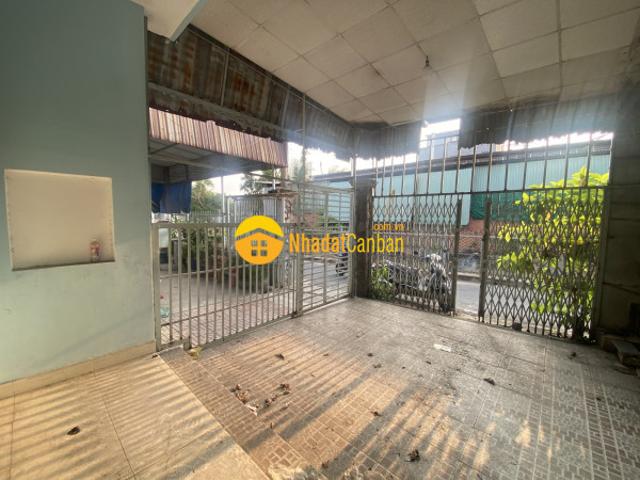 Nhà mặt phố bán