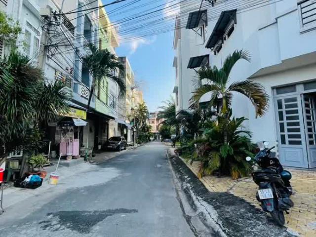 Nhà mặt phố bán tại Thủ Đức, Hồ Chí Minh