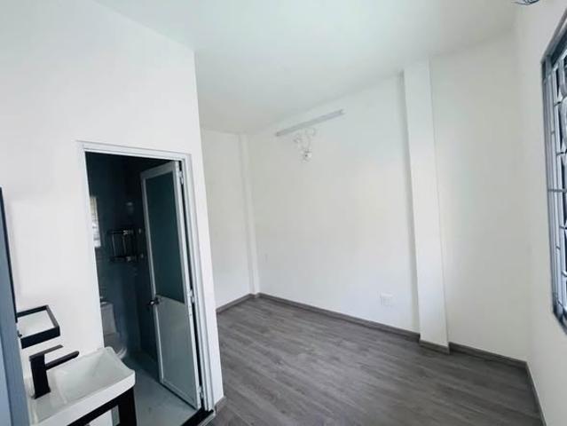 Nhà bán