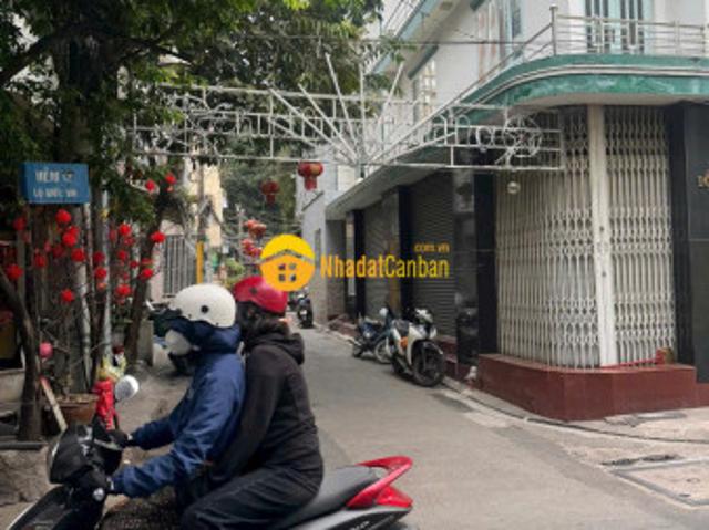 Nhà bán