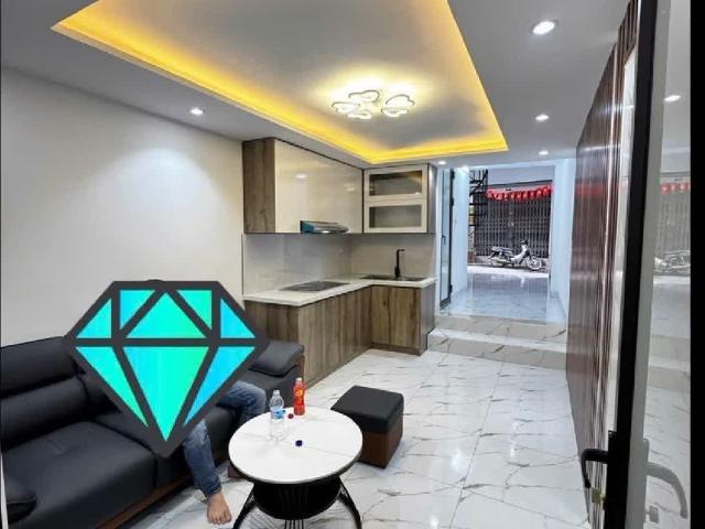 Nhà mặt phố bán tại Hoàn Kiếm, Hà Nội