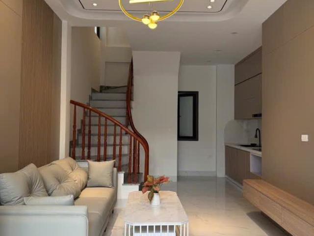 Nhà mặt phố bán tại Hoàn Kiếm, Hà Nội