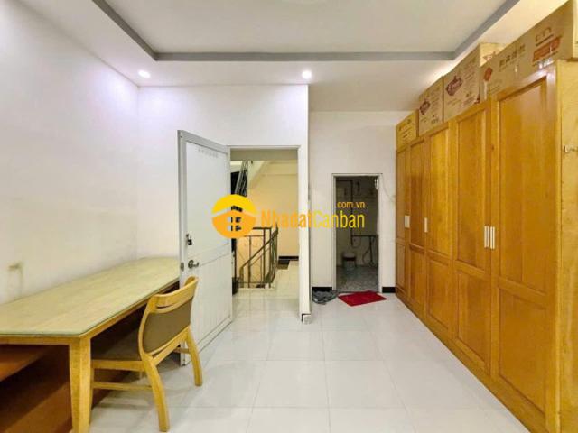 Nhà bán