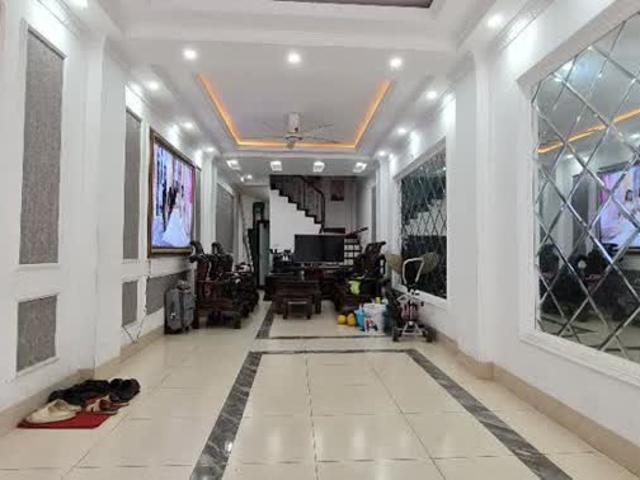 Nhà mặt phố bán tại Hoàn Kiếm, Hà Nội