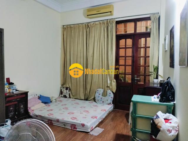 Nhà mặt phố bán