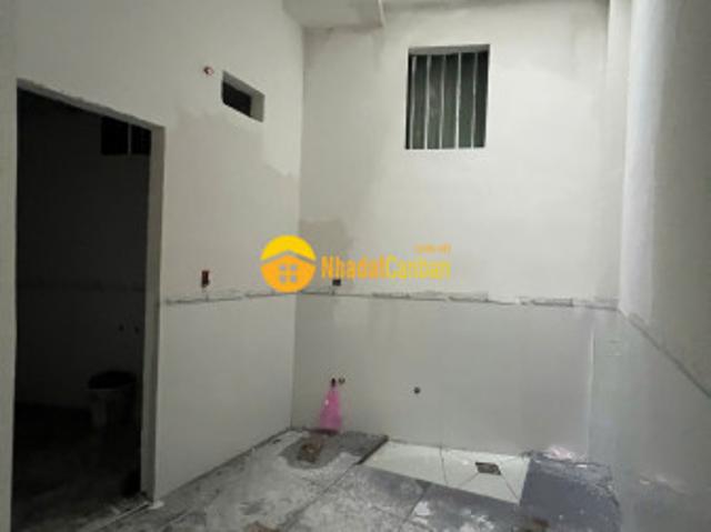 Nhà mặt phố bán