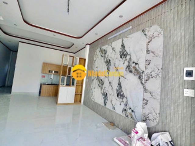 Nhà mặt phố bán