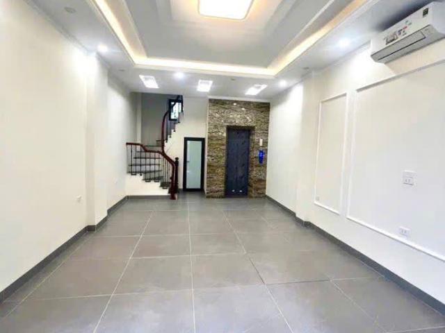 Nhà bán tại Hoàn Kiếm, Hà Nội