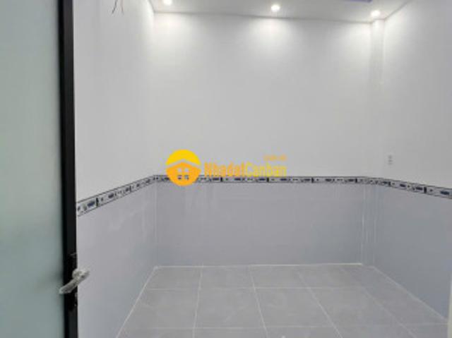 Nhà mặt phố bán