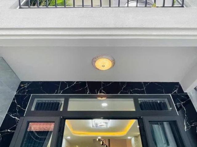 Nhà bán tại Khuôn viên UBND Thành phố Hồ Chí Minh, Thành phố Hồ Chí Minh