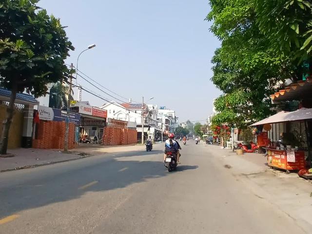Nhà mặt phố bán tại Khuôn viên UBND Thành phố Hồ Chí Minh, Thành phố Hồ Chí Minh