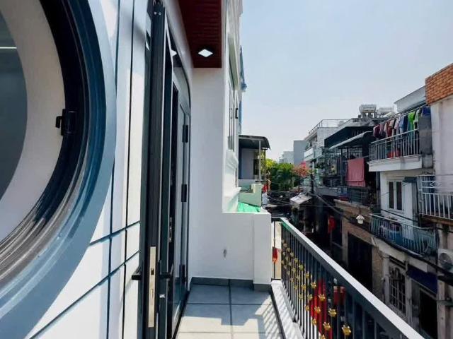Nhà bán tại Khuôn viên UBND Thành phố Hồ Chí Minh, Thành phố Hồ Chí Minh