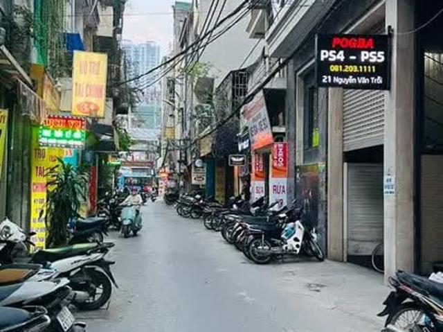 Nhà mặt phố bán tại Hoàn Kiếm, Hà Nội