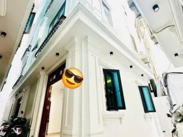 Nhà bán tại Hoàn Kiếm, Hà Nội