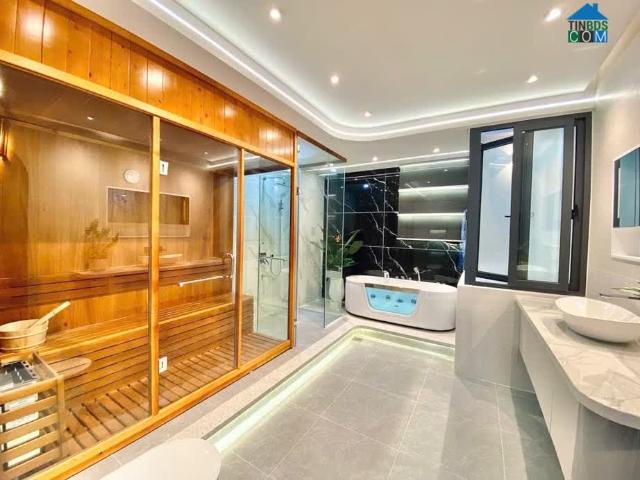 Nhà bán tại Khuôn viên UBND Thành phố Hồ Chí Minh, Thành phố Hồ Chí Minh