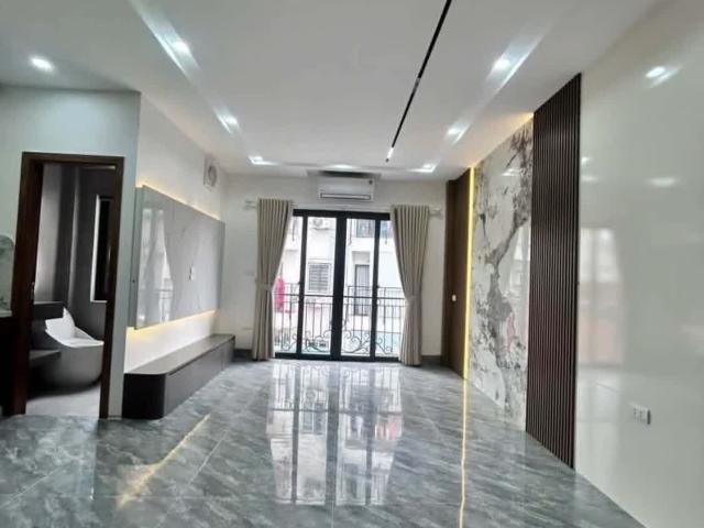Nhà bán tại Hoàn Kiếm, Hà Nội