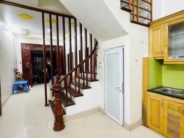 Nhà cho thuê tại Hoàn Kiếm, Hà Nội