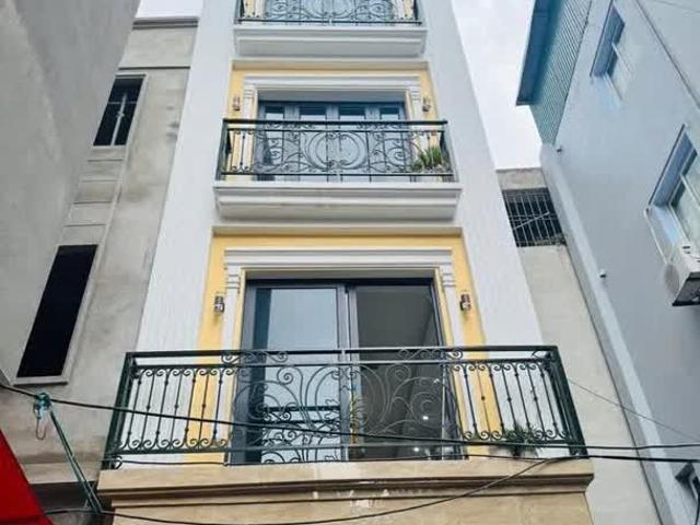 Nhà bán tại Hoàn Kiếm, Hà Nội