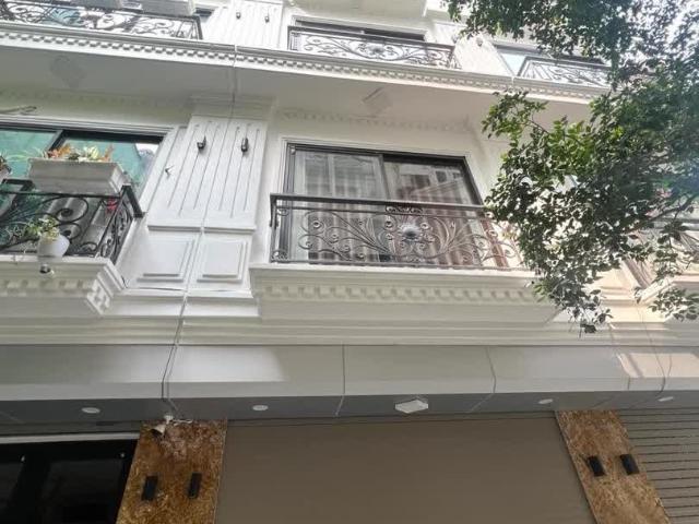 Nhà bán tại Hoàn Kiếm, Hà Nội