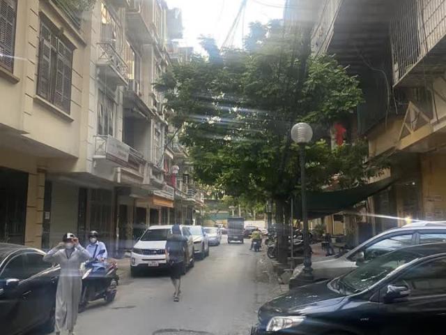 Nhà bán tại Hoàn Kiếm, Hà Nội