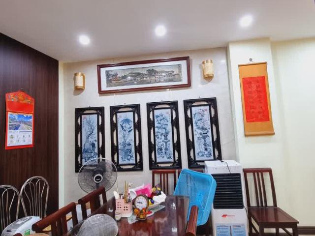 Nhà bán tại Hoàn Kiếm, Hà Nội