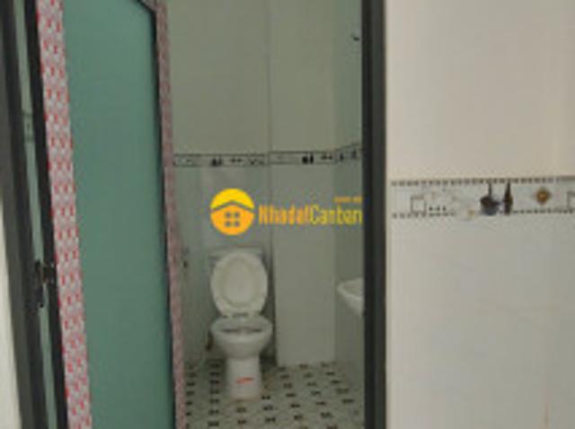 Nhà mặt phố bán