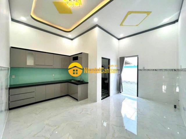 Nhà mặt phố bán