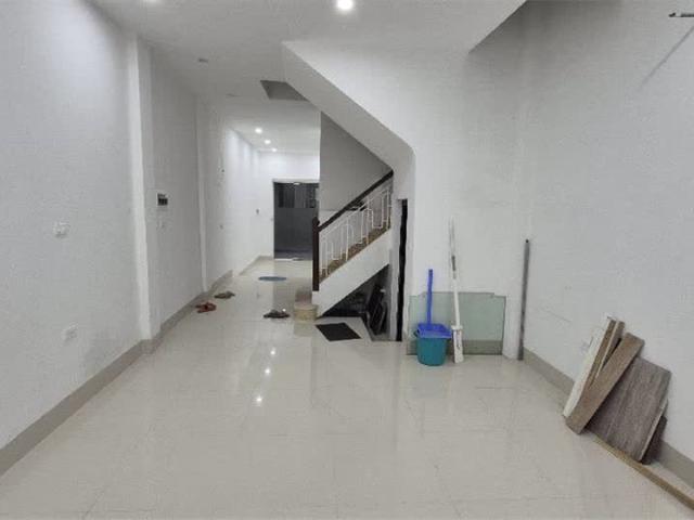 Nhà bán tại Hoàn Kiếm, Hà Nội