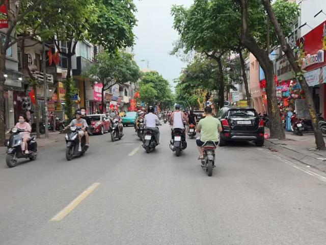 Nhà mặt phố bán tại Hoàn Kiếm, Hà Nội