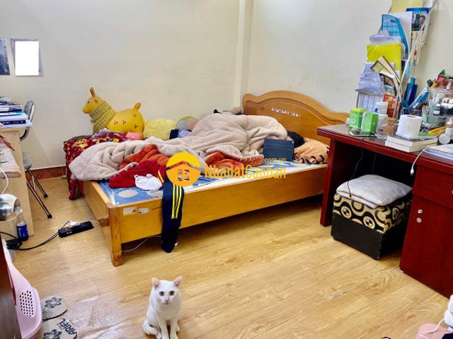 Nhà mặt phố bán