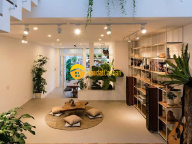 Nhà mặt phố bán