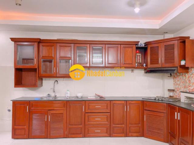 Nhà mặt phố bán