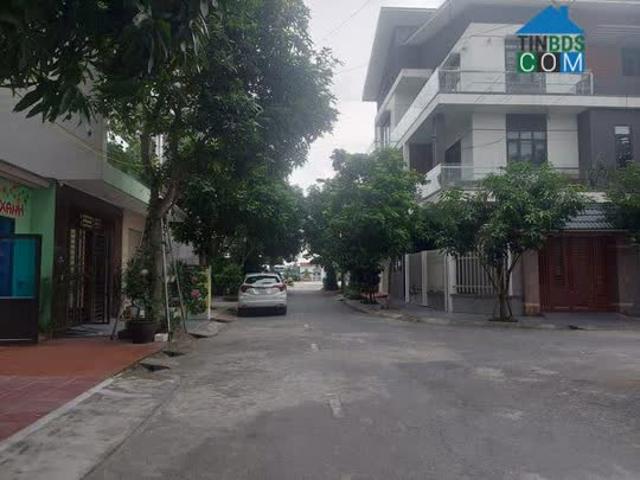 Nhà mặt phố bán
