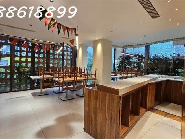 Nhà mặt phố bán tại Hoàn Kiếm, Hà Nội