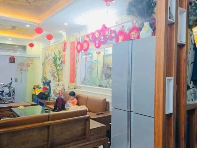 Nhà mặt phố bán tại Hoàn Kiếm, Hà Nội