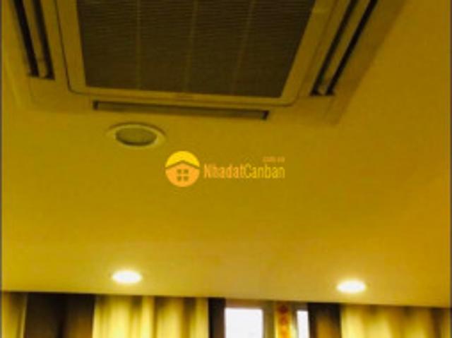 Nhà mặt phố bán