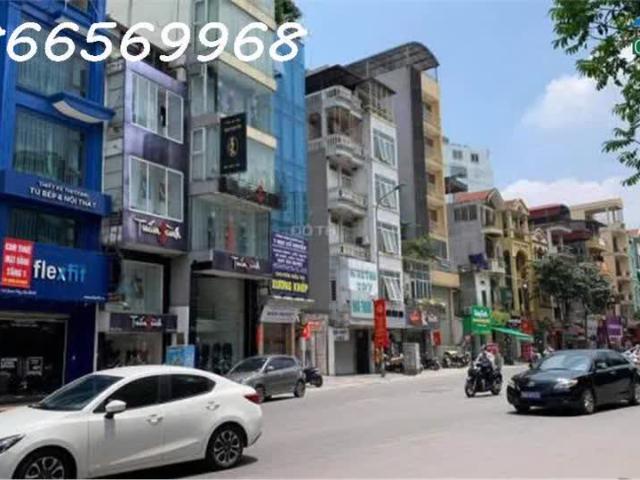 Nhà mặt phố bán tại Hoàn Kiếm, Hà Nội