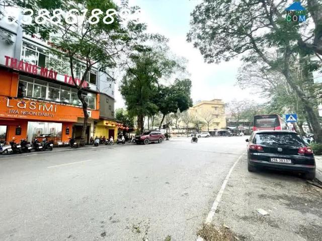 Nhà mặt phố bán tại Hoàn Kiếm, Hà Nội