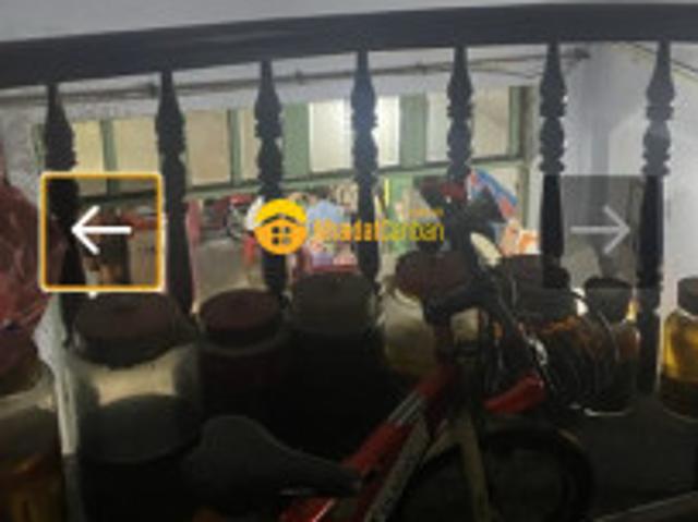 Nhà mặt phố bán