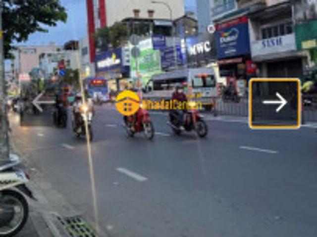Nhà mặt phố bán