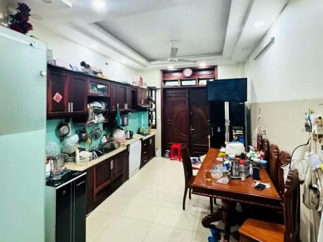 Nhà mặt phố bán tại Khuôn viên UBND Thành phố Hồ Chí Minh, Thành phố Hồ Chí Minh