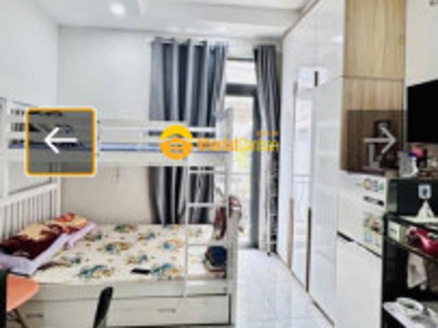 Nhà mặt phố bán