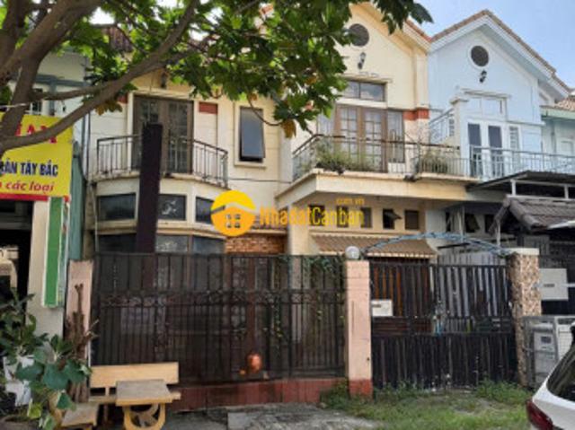 Nhà mặt phố bán