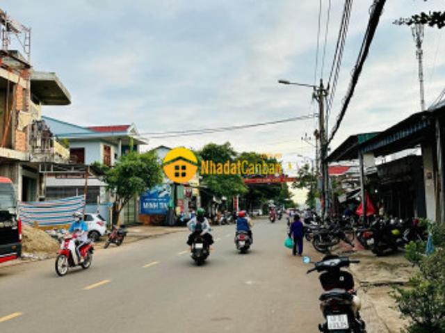 Nhà mặt phố bán tại Buôn Hồ