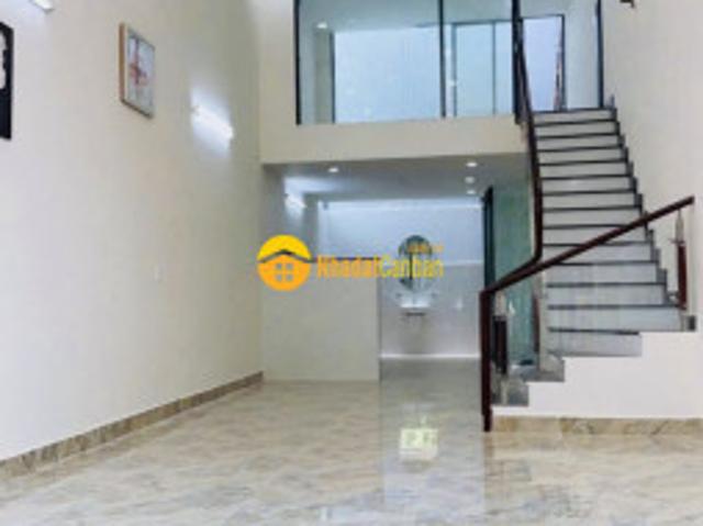 Nhà mặt phố bán
