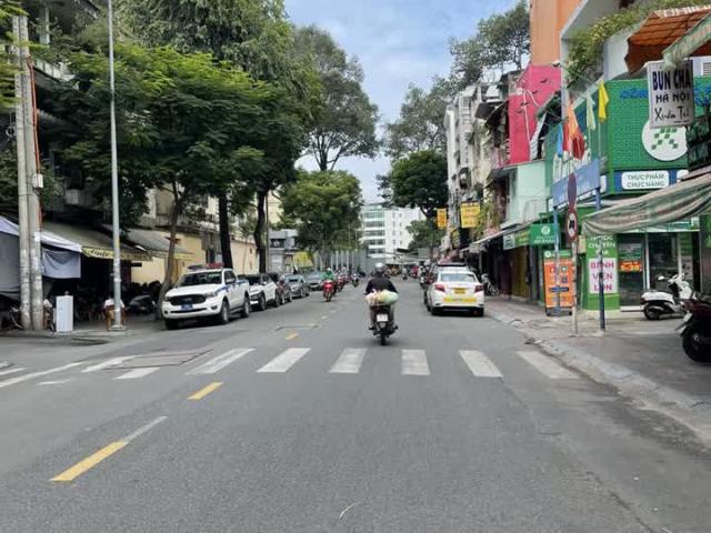 Nhà mặt phố bán tại Khuôn viên UBND Thành phố Hồ Chí Minh, Thành phố Hồ Chí Minh