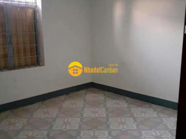 Nhà mặt phố bán