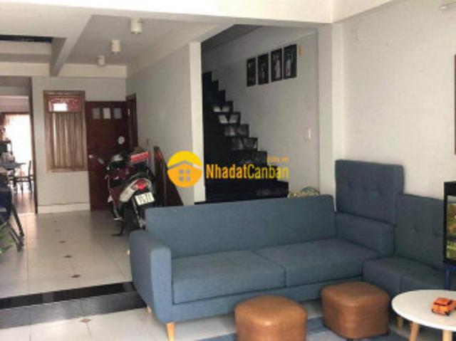 Nhà mặt phố bán