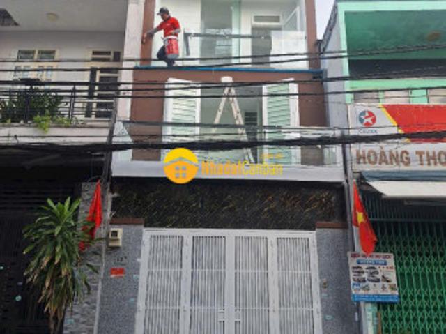 Nhà mặt phố bán